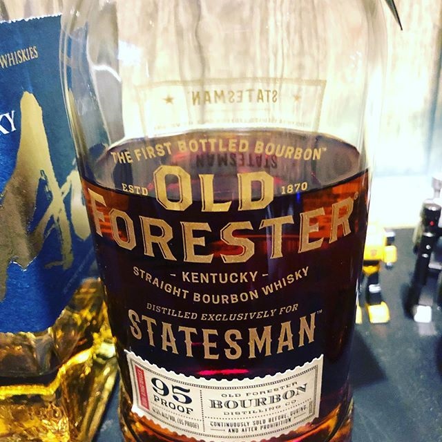 OLD FORESTER（オールドフォレスター）画像